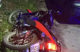 Una joven murió tras un choque en moto contra un árbol