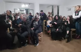 Emotivo homenaje a Lito Cruz en el Juanjo Bajcic