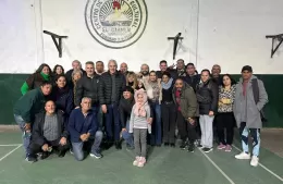 Cagliardi encabezó un encuentro de respaldo al nuevo delegado de la Zona 1