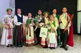 “Nemunas” celebró su 117° aniversario y presentó a las representantes culturales lituanas