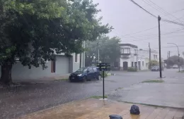 Domingo con intensas lluvias y calles anegadas