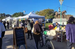 El clima acompañó a otra “Tardecita de invierno” en el Parque Cívico