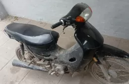 Recuperan moto denunciada como robada y demoran al conductor